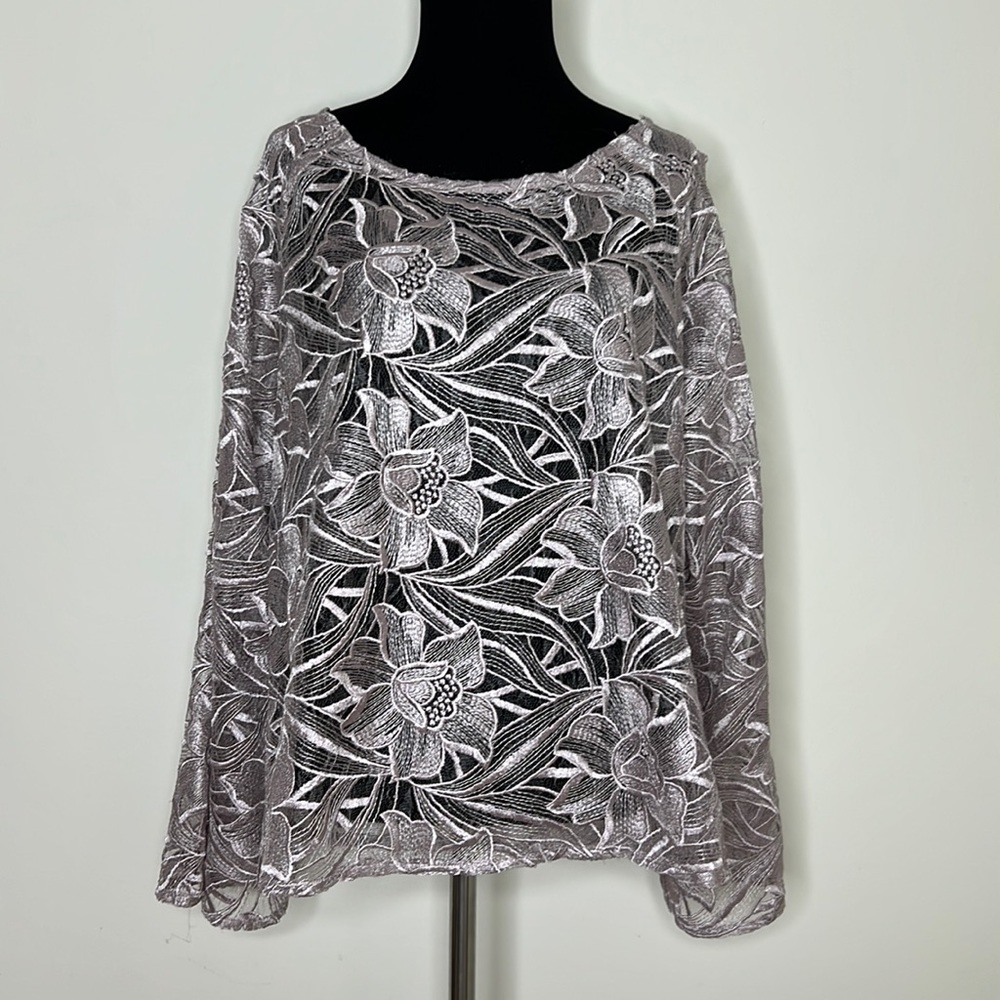 YOANA BARASCHI Clara Silver Rose Cold Shoulder Lace Floral Top M